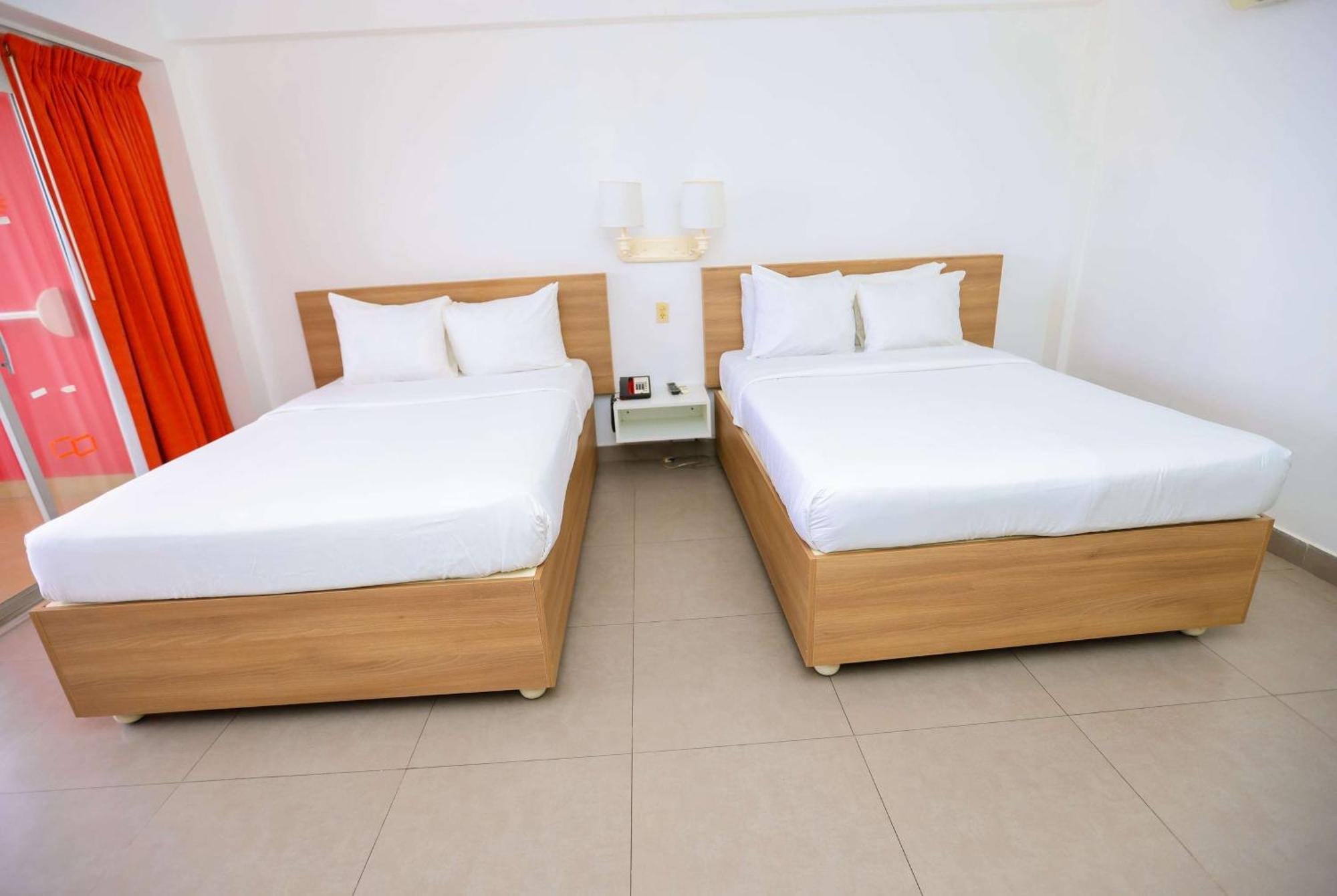 Grand Decameron Montego Beach, A Trademark All-Inclusive Resort Montego Bay Exterior photo