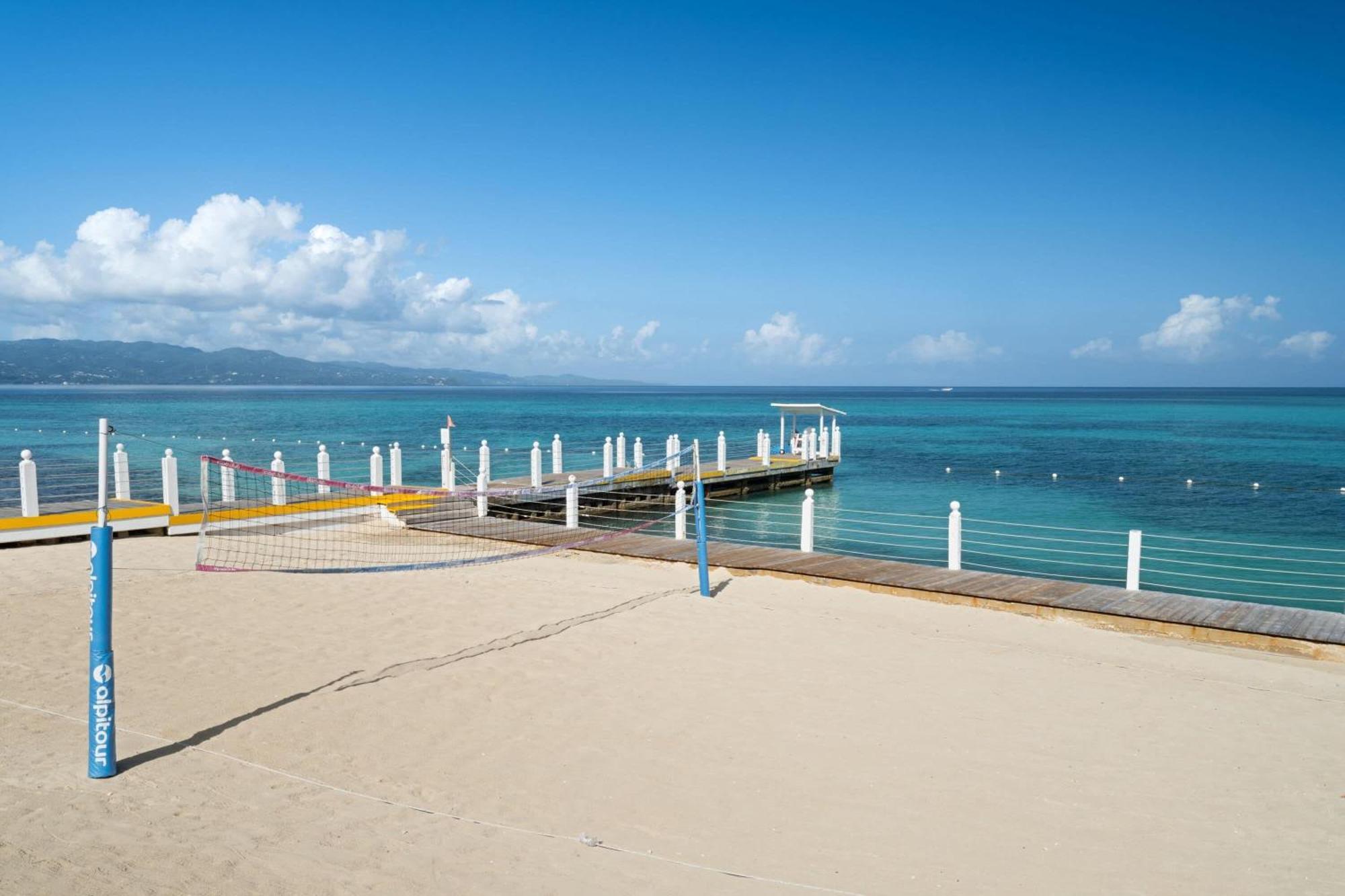 Grand Decameron Montego Beach, A Trademark All-Inclusive Resort Montego Bay Exterior photo